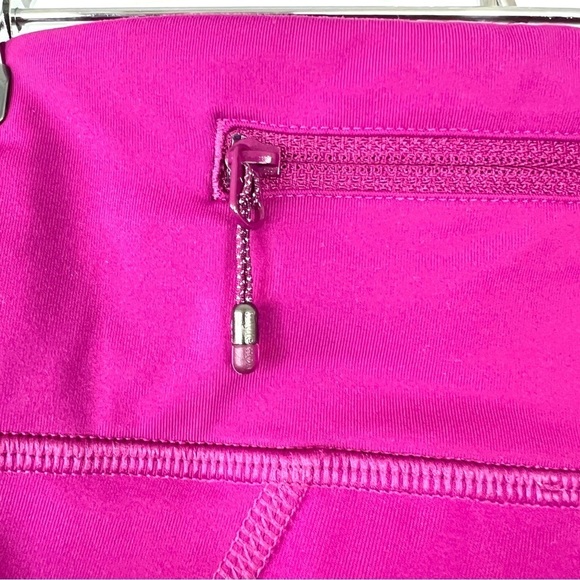 Lululemon Pace Rival Crop 22” inseam Deep Fuschia EUC Size 2 Side Pockets - Picture 8 of 9